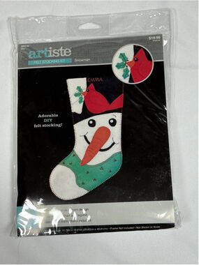 Artiste Felt Stocking Kit Snowman Cardinal Cardinal Bird 11.78x19.61” NEW